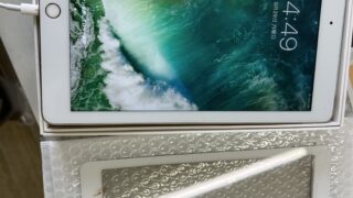 【10月9日】ガラスが割れてしまった古いiPadでも修理可能!【アイリペア 七光台店】