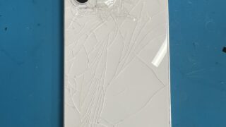 【11月21日】アイフォン以外の背面修理も可能！【アイリペア　七光台店】