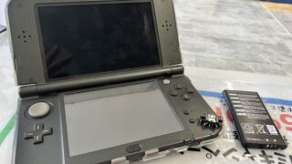 【2月25日】任天堂New  3DSLL充電ポート修理【アイリペア　七光台店】